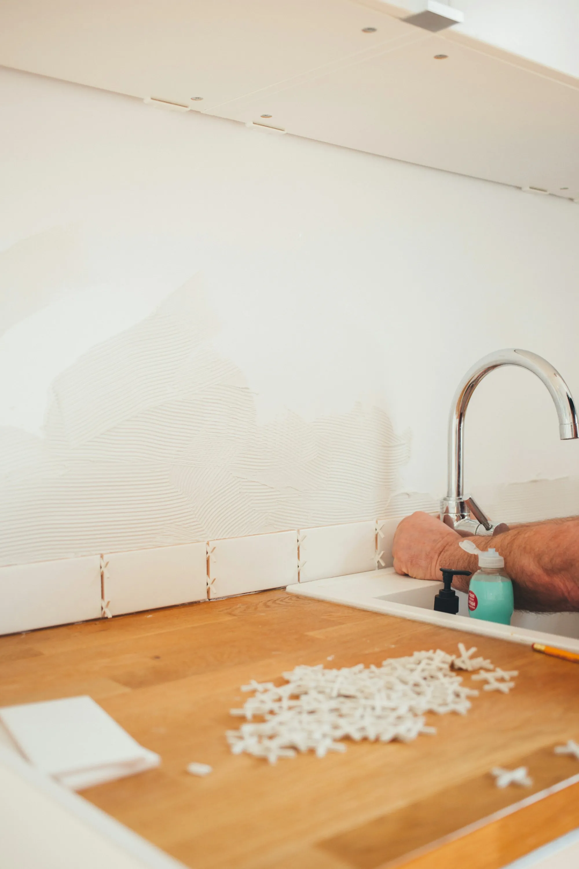 Kitchen counter and faucet during a fixture install